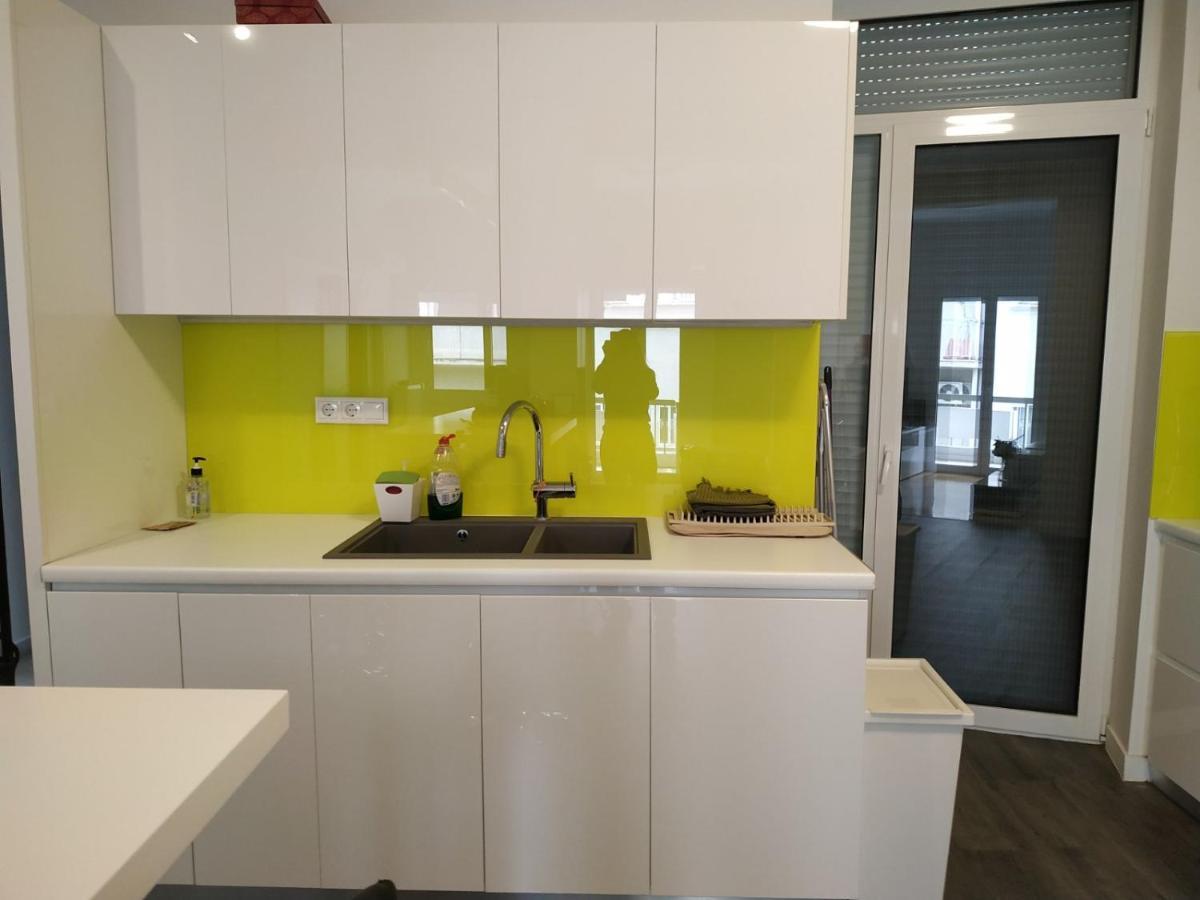 Fully Renovated, Family-Friendly Apartment, Next To A Huge Green Park, In Athens Center Exteriör bild