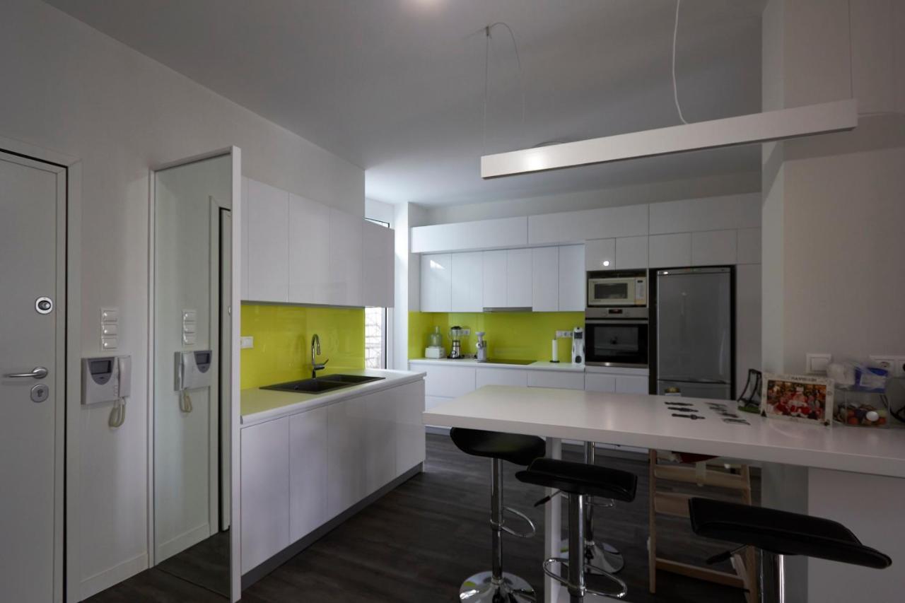 Fully Renovated, Family-Friendly Apartment, Next To A Huge Green Park, In Athens Center Exteriör bild