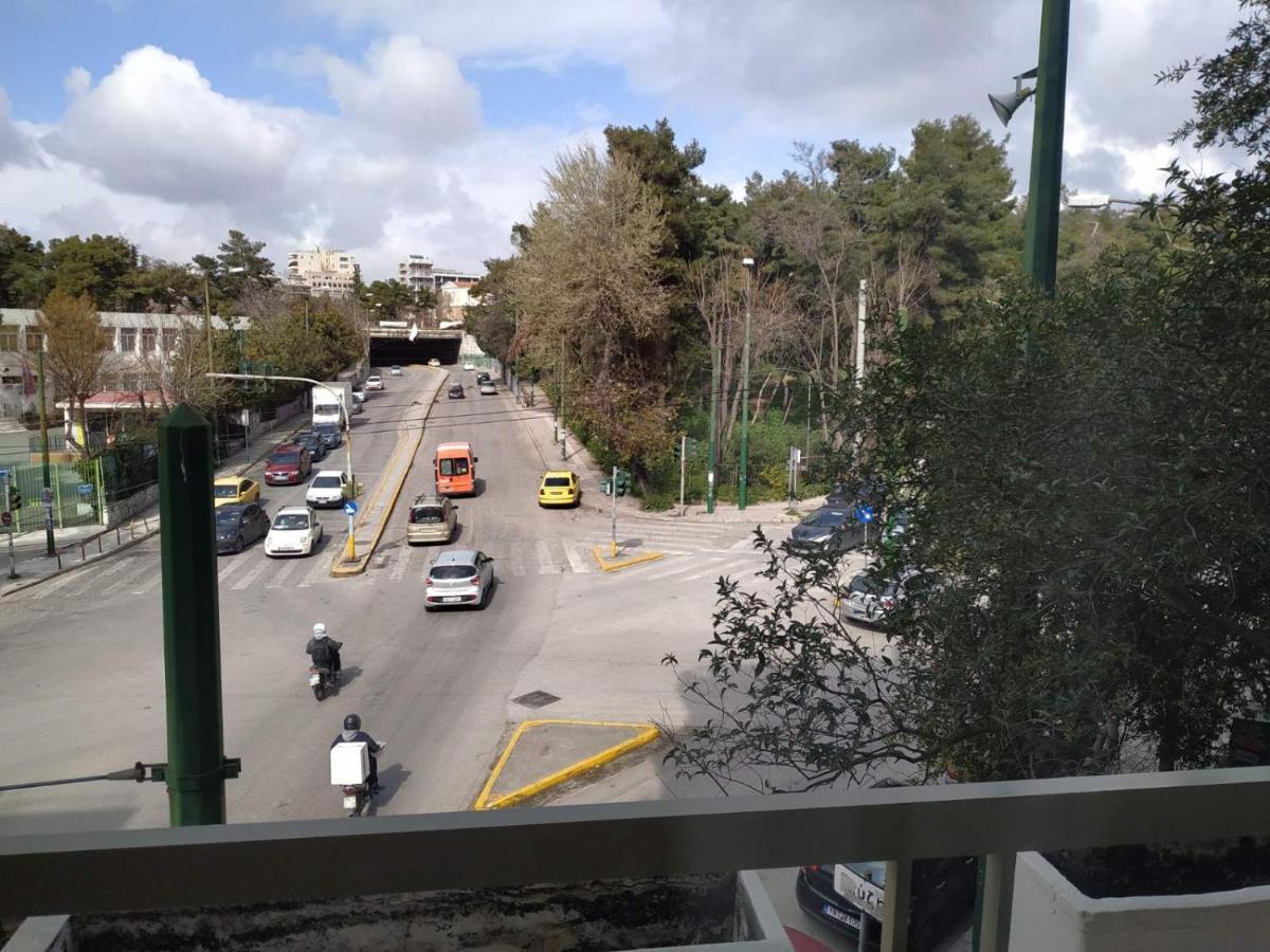 Fully Renovated, Family-Friendly Apartment, Next To A Huge Green Park, In Athens Center Exteriör bild