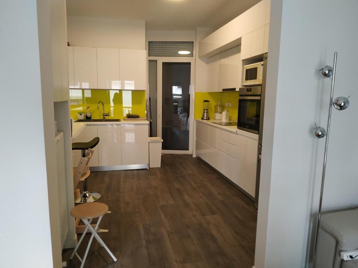 Fully Renovated, Family-Friendly Apartment, Next To A Huge Green Park, In Athens Center Exteriör bild
