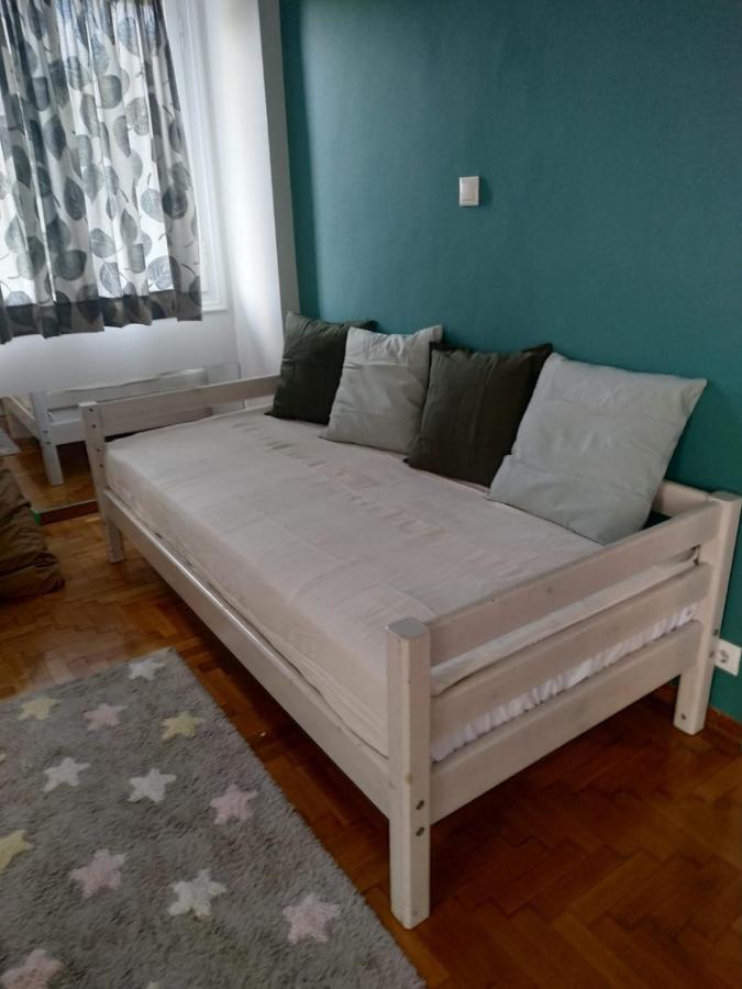 Fully Renovated, Family-Friendly Apartment, Next To A Huge Green Park, In Athens Center Exteriör bild